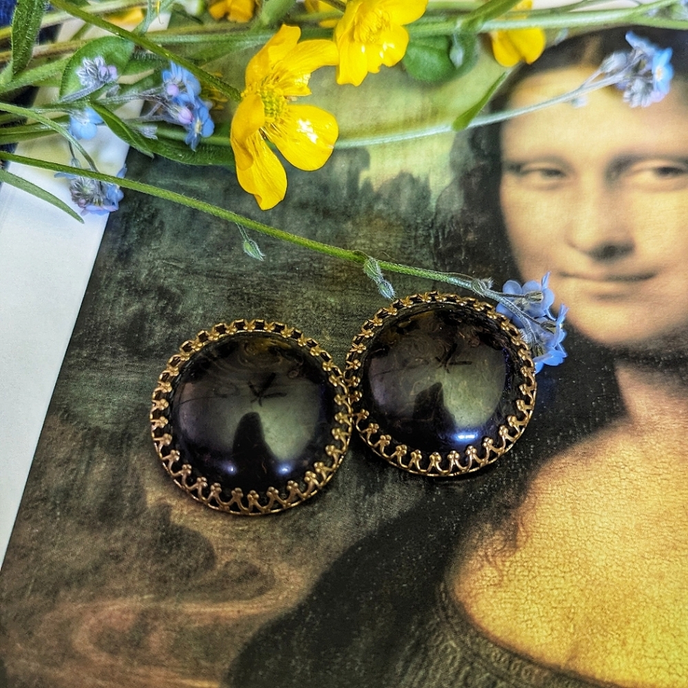 Vintage Black and Brown Faux Stone Gold Tone Clip On Earrings Dark Academia Goth